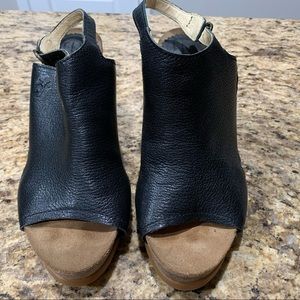 Fly London Women Open Toe Platform Sandal